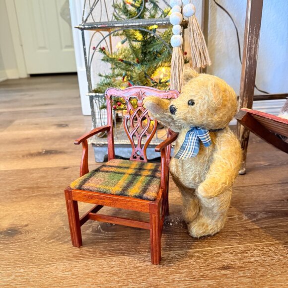 Vintage Mohair Teddy Bear with Wood Chair - Picture 11 of 16